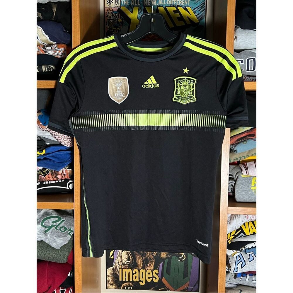 Adidas Spain 2010 World Cup Champions Youth M Black Jersey